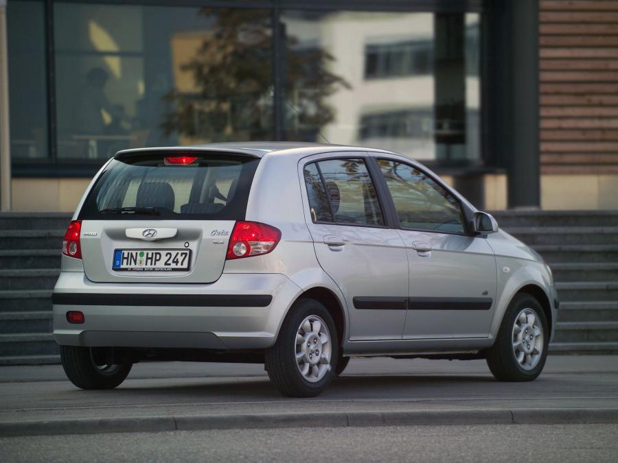  Hyundai Getz 5-Door 2002 года  (фото 13 из 16)